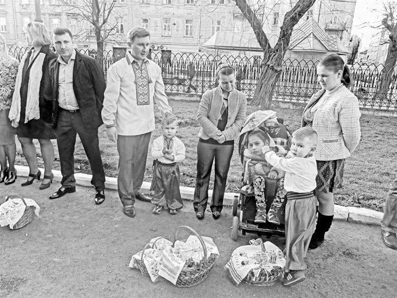 Пасха во Львове Может быть менее эмоционально но о том что они вполне мирно - фото 51