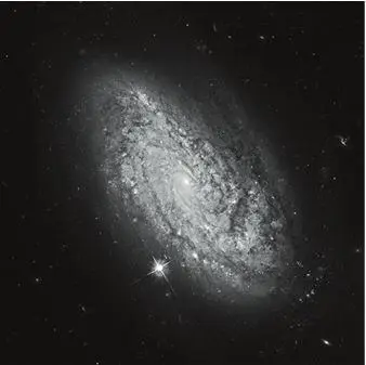 Сделанный космическим телескопом Хаббл снимок спиральной галактики NGC 3021 - фото 73