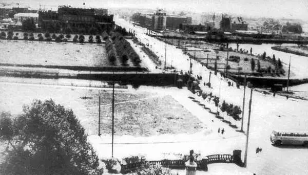 Кёнигсберг середины 60х годов Вид с руин замка на местность где ранее был - фото 158