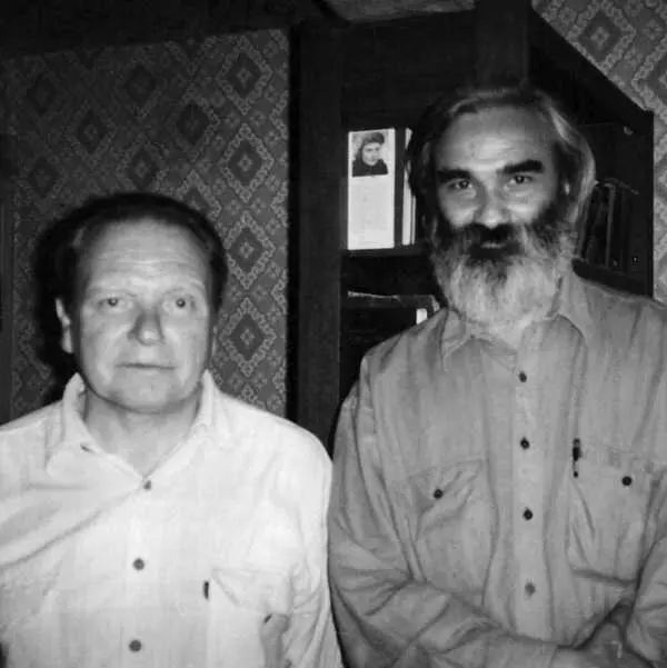 Владимир Муравьев и Игорь Авдиев в гостях у Венедикта Ерофеева на Флотской - фото 44