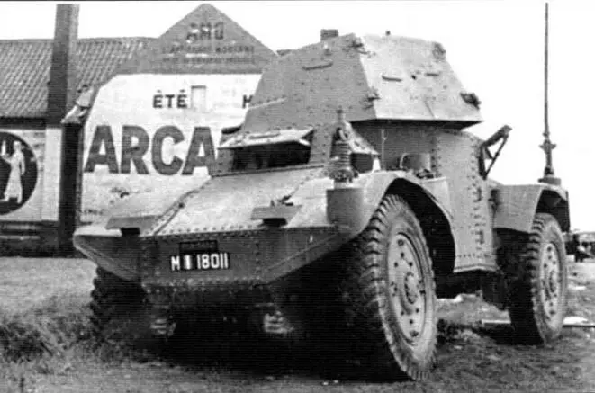 Бронеавтомобиль Panhard 178 с башней АРХ Видны антенны радиостанции открытое - фото 36