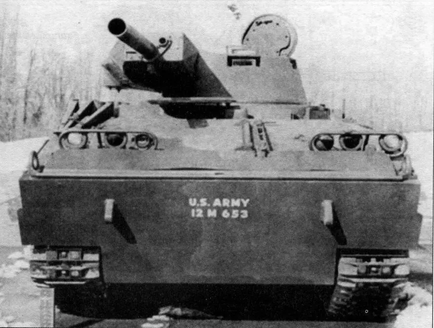 М113 армии Австралии с 106мм безоткатным орудием 1967 г БТР этого типа - фото 53
