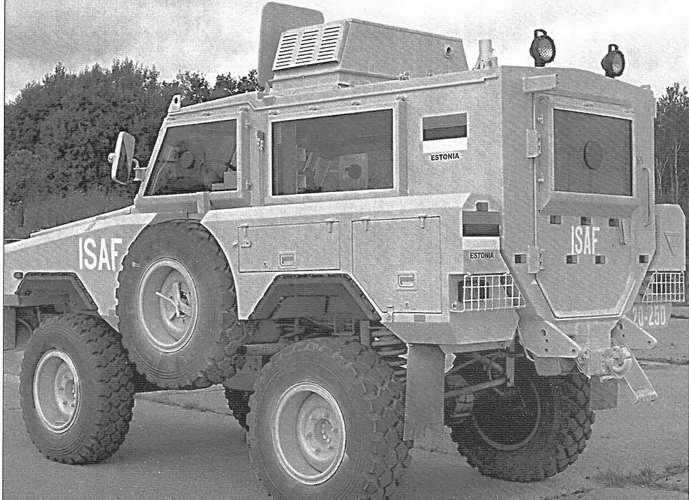 Бронетранспортёр Mamba АРС на шасси Unimog U416 выпускавшийся южноафриканской - фото 49