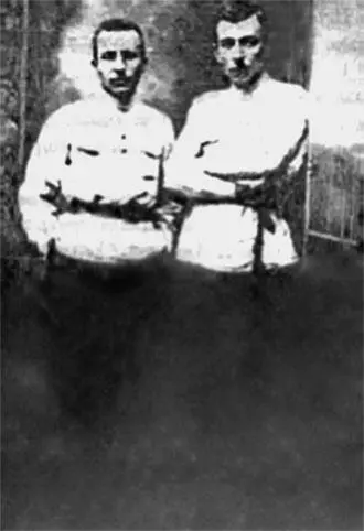 18 А С Макаренко заведующий колонией имени М Горького 1920 г 19 А С - фото 21