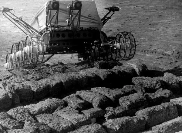 Испытание советского лунохода на Земле Космическая цензура Начавшийся во - фото 24
