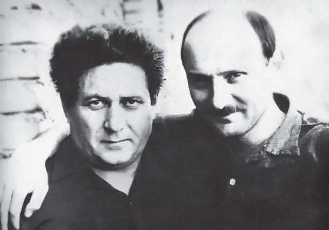 Петр Якир и Виктор Красин 1970 год Первые дни после возвращения из - фото 23