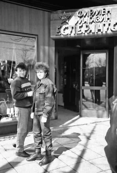 София март 1990 года Фото Александра Кузнецова В ожидании выпуска пластинки а - фото 51