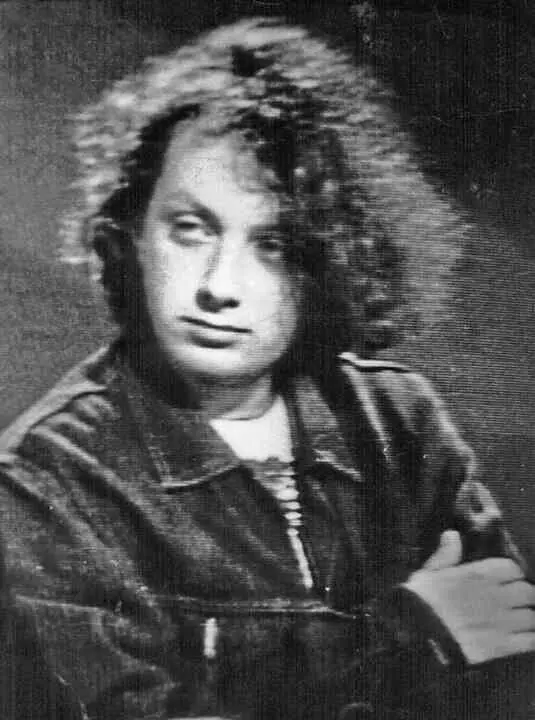 Глеб Самойлов начало 1990х годов Клипы Агаты Кристи активно закрутились на - фото 95