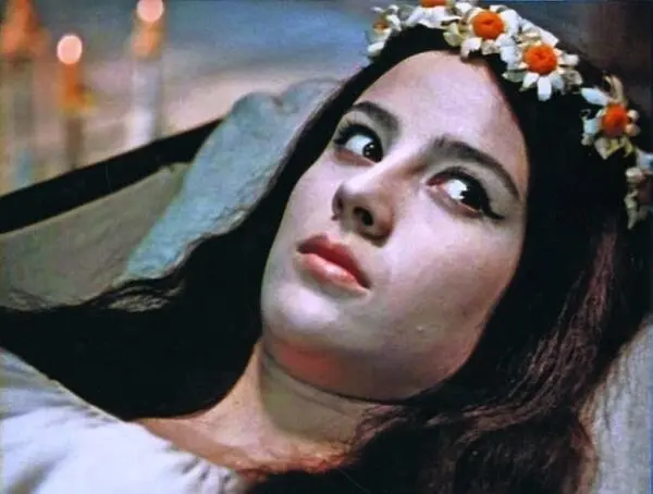 В роли Панночки в фильме Вий 1967 г В роли Муси Волковой в фильме - фото 40