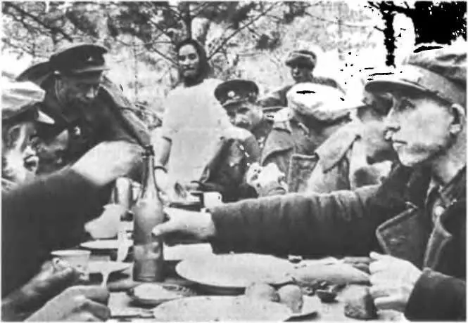 Без самогонки партизаны жить не могли Сумское соединение июль 1943 г - фото 116