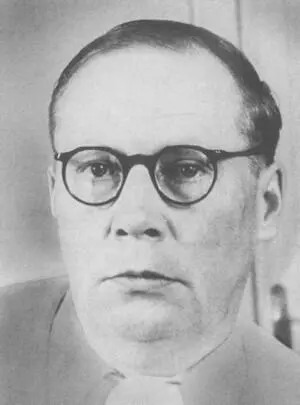 Николай Заболоцкий1953 г С женой после болезни 1954 г С сыном Никитой - фото 66