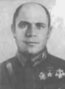 46 Копцов В А 47 Михайлов H Ф 51 Арман П M Командующие армиями - фото 190