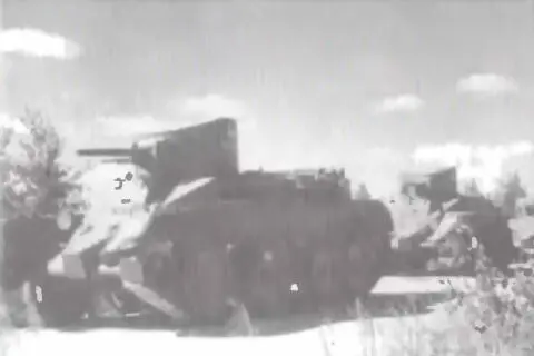 Легкие танки БТ2 24я танковая дивизия лето 1941 г Легкий двухбашенный - фото 201