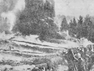 Рис 113 Огнеметная атака Рисунок 113 изображающий огнеметы в действии - фото 121