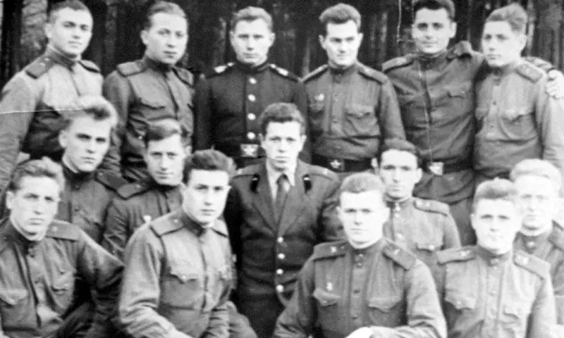 Второе отделение 7й стартовой батареи 97го ракетного полка первого ракетного - фото 26