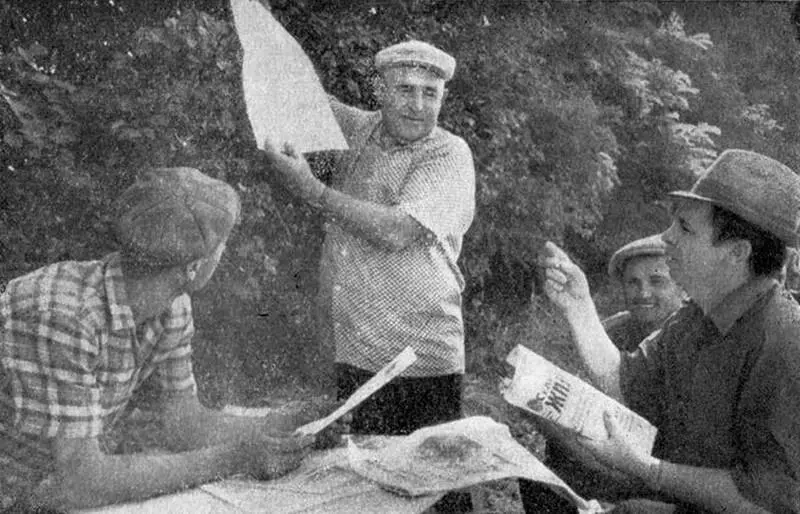 Уборка 1968 года Секретарь парткома приехал в бригаду Ивана Ивановича Шматова - фото 50