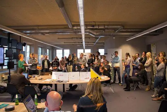 Рис 22 Хакатоны как подстегнуть сотрудничество между журналистами и - фото 22