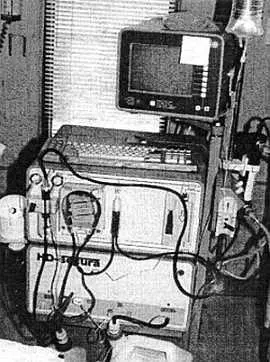 Рис 1037 Установка для гемодиализа Ключевым элементом гемодиализа является - фото 295