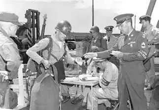 Американские войска в Корее 1951 г Корейская война вынудила большинство - фото 36
