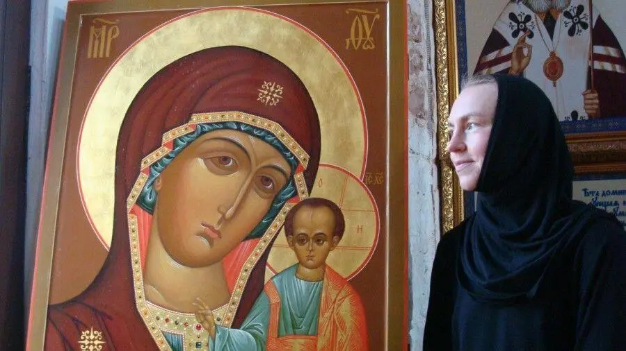 В монашеской жизни все очень не просто Придя в монастырь послушник начинает - фото 5