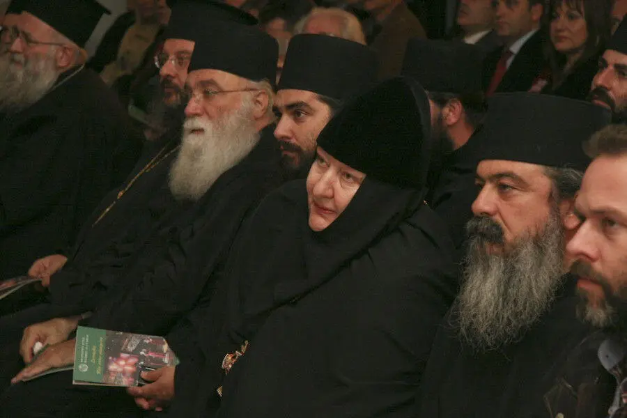 Старшие сестры старались подражать во всем Матушке Без всякого рассуждения они - фото 26