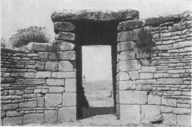 Рисунок 44 Микены Фолос КатоФурнос внутренняя часть Wace Mycenae fig - фото 47