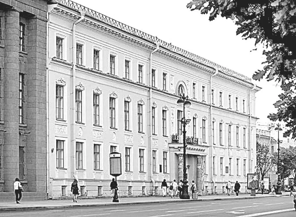 Исаакиевская пл 9 Екатерина между тем среди государственных трудов находила - фото 10