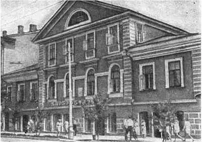 В этом доме на улице Советской в разное время бывали В А Жуковский В И - фото 28