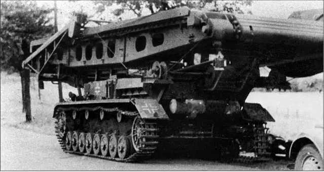 Мостоукладчик Bruckeleger IV Франция 1940 год Предпринимались попытки - фото 140