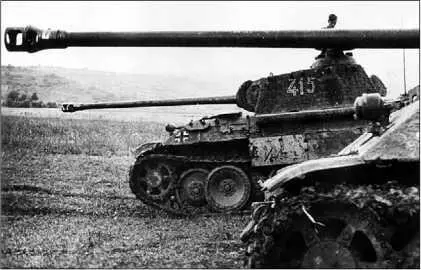 Пантеры AusfD к бою готовы Парашютнотанковая дивизия Герман Геринг 1943 - фото 285