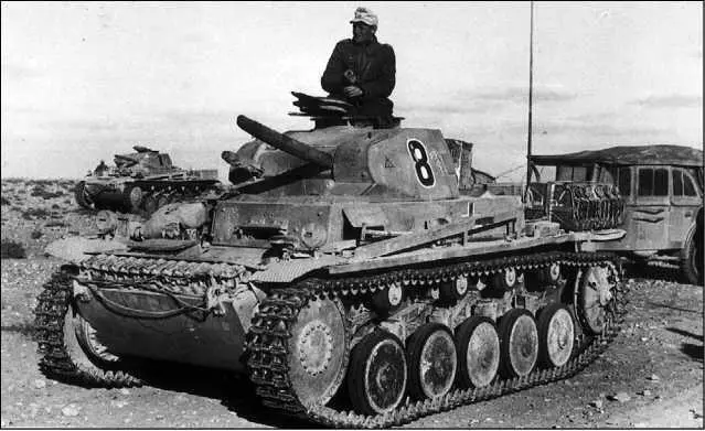 Танки PzII Ausf А С в Северной Африке 1941 год В марте 1941 года в 5м - фото 133
