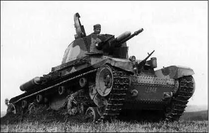 Танк LT vz35 из состава 3го танкового полка чехословацкой армии Центральная - фото 171