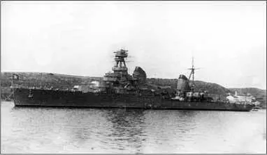 За два дня до начала войны Крейсер Ворошилов в Севастополе 20 июня 1941 г - фото 79