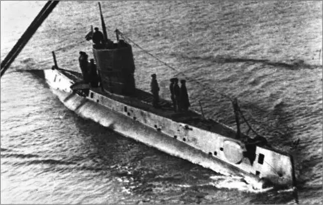 А5 в 1943 г 27 августа 1945 г лодку исключили из боевого состава и - фото 256
