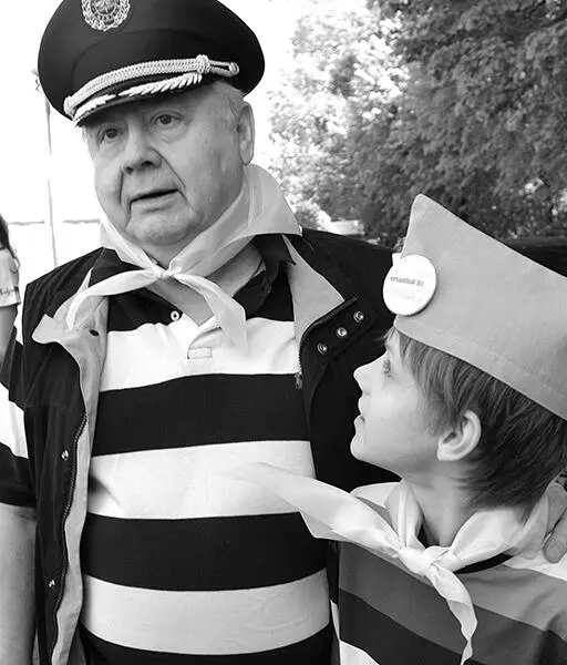 Художественный руководитель МХТ им АП Чехова Олег Табаков во время вручения - фото 9