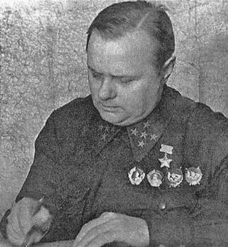 Командующий Волховским фронтом генерал армии К А Мерецков Командующий - фото 4
