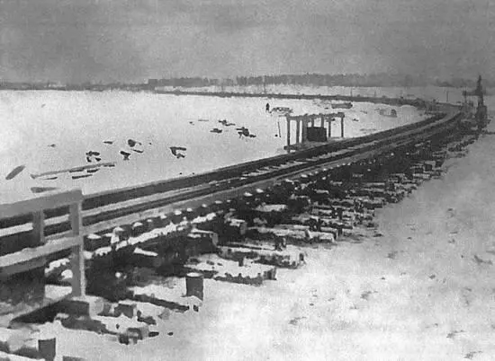 Низководный мост через Неву у Шлиссельбурга Февральмарт 1943 г - фото 52