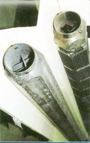 Рис 222 Вверху снимок макета ядерного реактора ВВЭР1000 Активная зона - фото 116