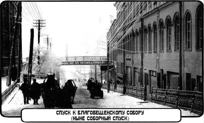 Танцует Прямо на улице Раздетая Нет ну не совсем Эффектно но очень - фото 18