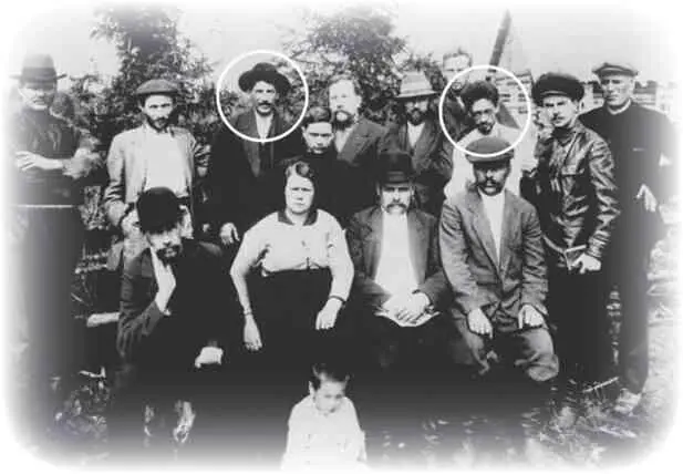 И каким же надо быть разбойником с большой дороги чтобы с 1902 по 1913 год - фото 27