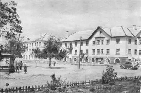 Актюбинск Нотариальная доверенность Склонив голову несколько набок как - фото 52