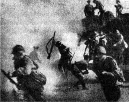 Рис 58 Высадка советского десанта в Унги 12 августа 1945 г В то время как - фото 60