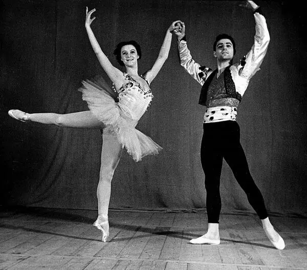 Внизу Балет Дон Кихот С Натальей Филипповой 1957 г Первая рольсоло в - фото 42