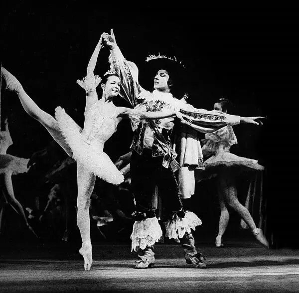 Балет Спящая красавица С Екатериной Максимовой 1962 г Азарий Майя - фото 47