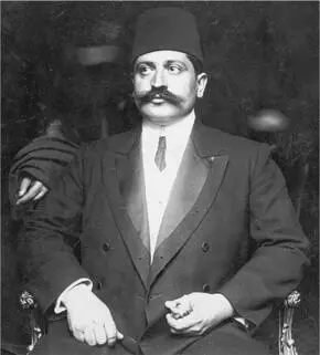 Мехмед Талаатпаша в 1915 году Один из членов младотурецкого триумвирата - фото 19