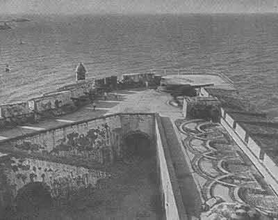 Старинная испанская крепость ЭльМорро в городе СанХуане в свое время XVI - фото 94