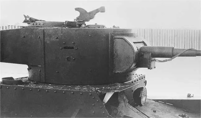 Танк Т26 с зенитной установкой П40 на башне с пулеметом и без него Завод - фото 61