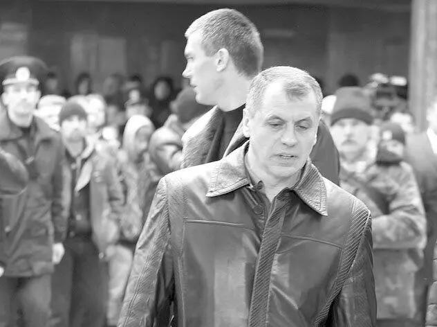 25 февраля 2014 г Симферополь Митинг у ВС Крыма Фото Радіо Свобода Было - фото 69