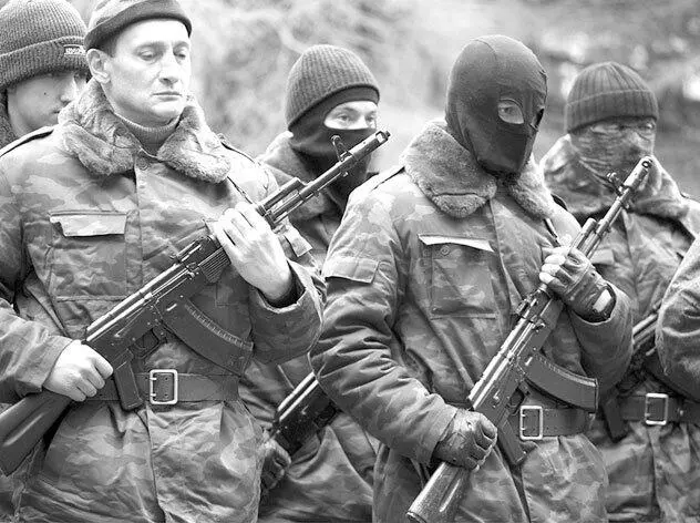 10 марта 2014 г Бывшие украинские военные присягают на верность новой крымской - фото 120