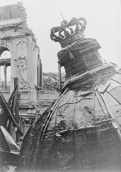 Немецкая бомбардировка Белграда весной 1941 г разрушила и Королевский дворец - фото 6